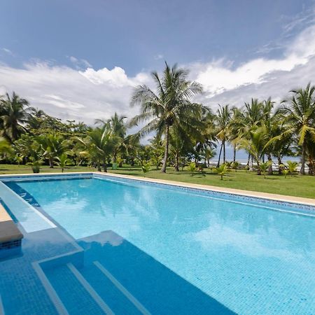 Salvatierra Beachfront Hotel Puerto Coyote Bagian luar foto