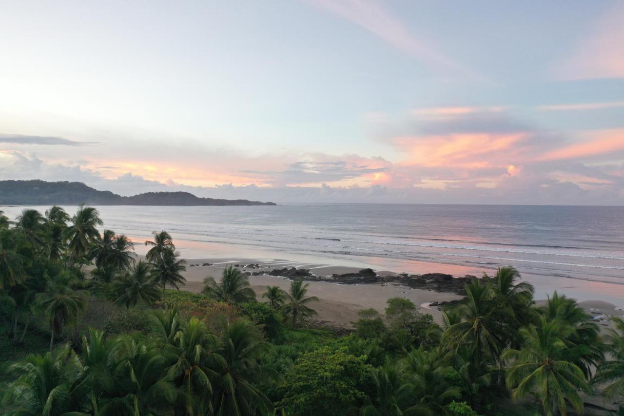 Salvatierra Beachfront Hotel Puerto Coyote Bagian luar foto