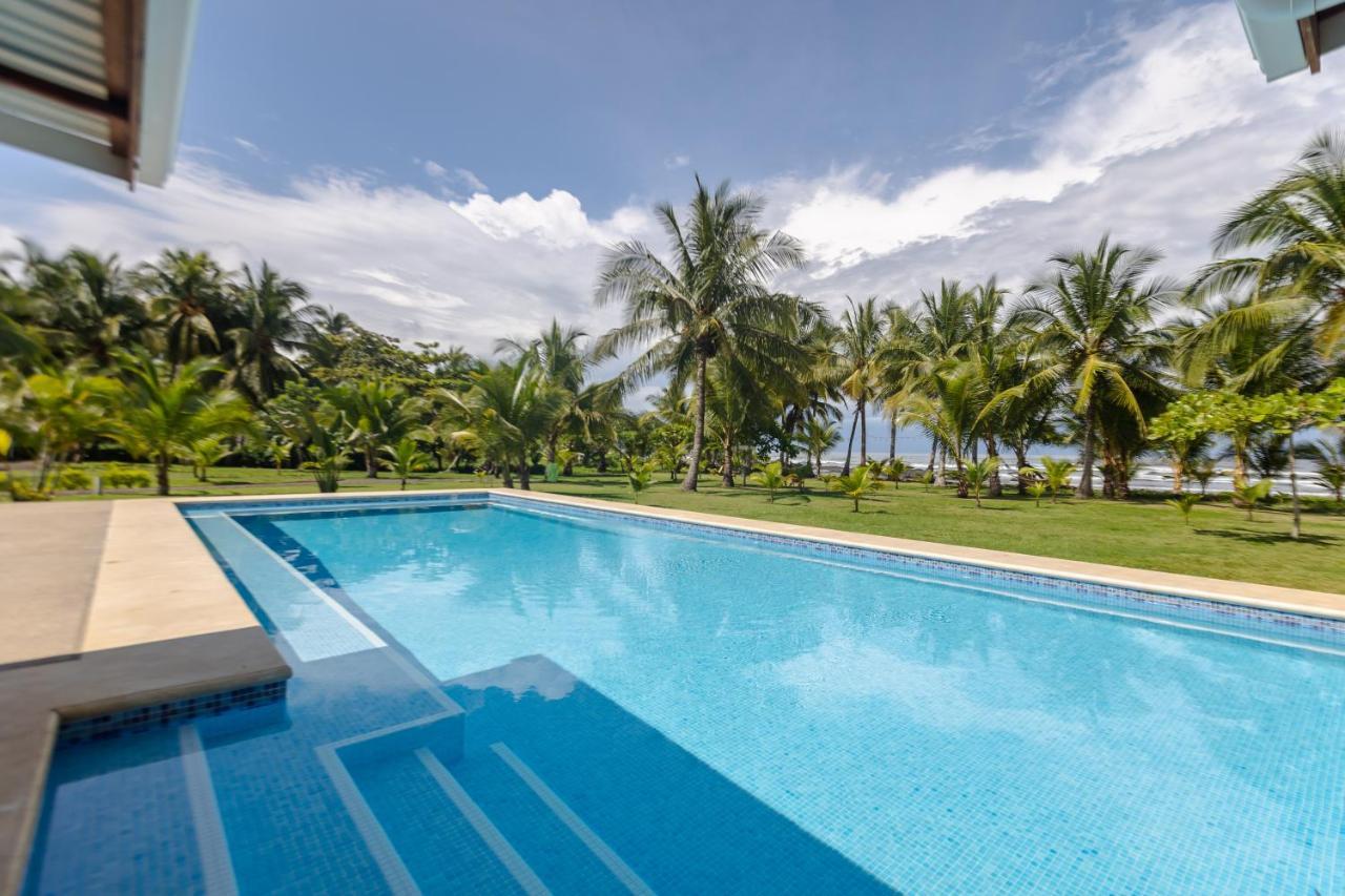 Salvatierra Beachfront Hotel Puerto Coyote Bagian luar foto