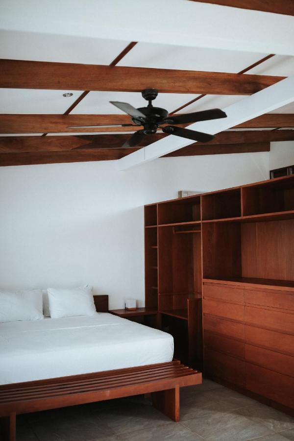 Salvatierra Beachfront Hotel Puerto Coyote Bagian luar foto